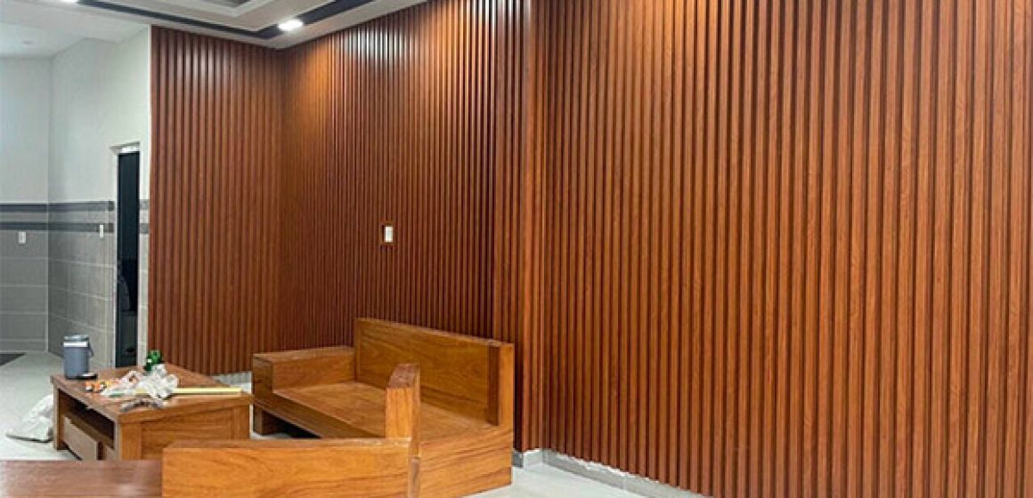 Dự án Trang trí tấm lam sóng giả gỗ tại TPHCM